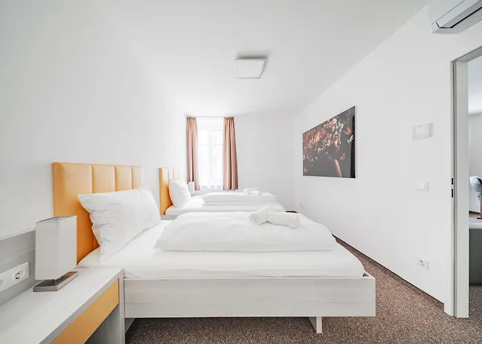 Home1 - Albertine 4*