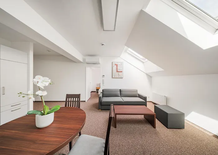 Home1 - Albertine Aparthotel
