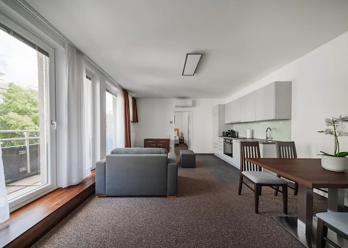 Home1 - Albertine 4* Vienna