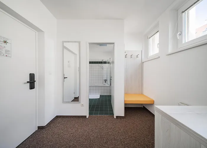 Home1 - Albertine 4*
