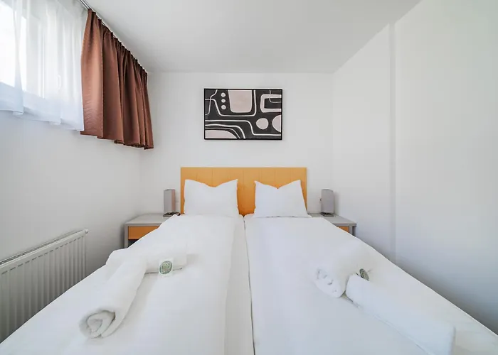 Home1 - Albertine 4*