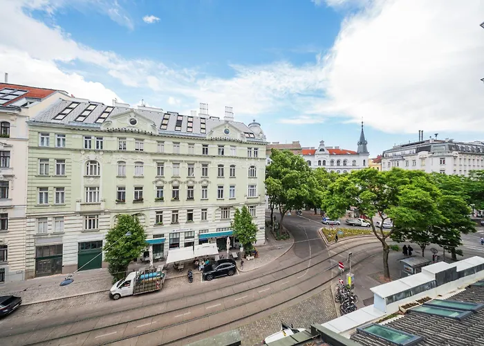 Aparthotel Home1 - Albertine